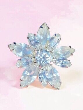 Vintage Mid-Century Silver-Tone Clear Rhinestone Flower Starburst Brooch